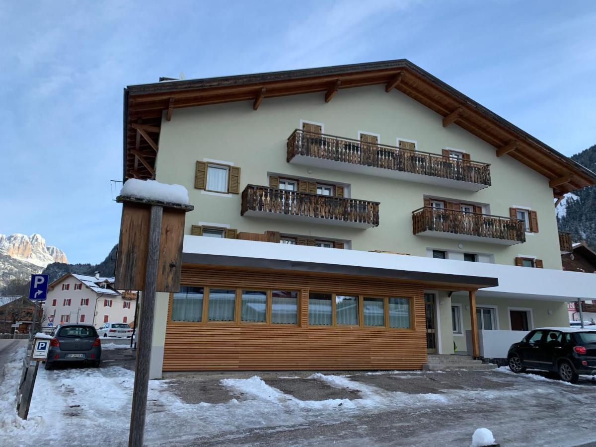 Ciasa De Rosa Leilighet Pozza di Fassa Eksteriør bilde